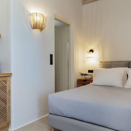 Aesthete Suites Agia Anna  Extérieur photo
