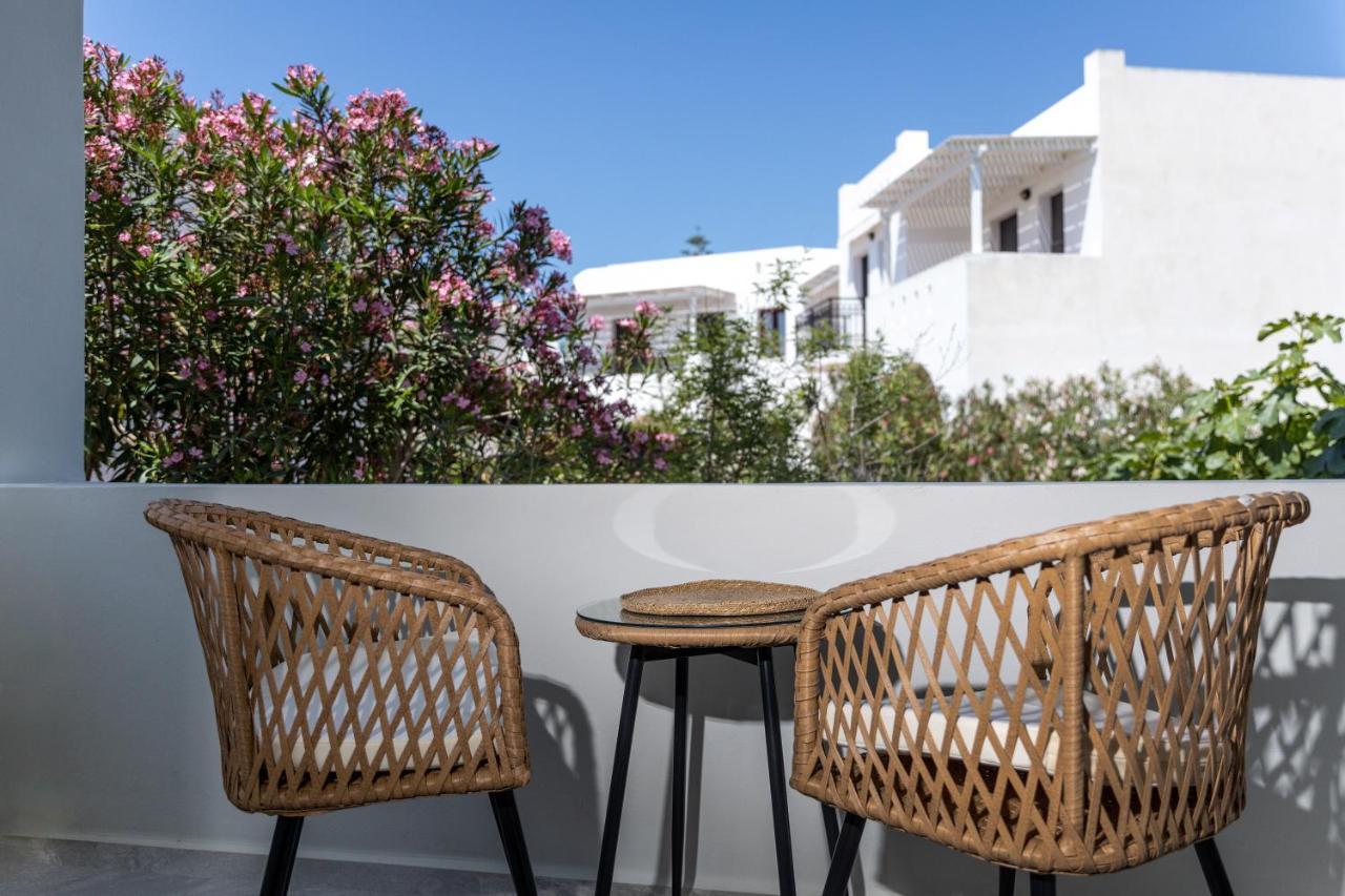 Aesthete Suites Agia Anna  Extérieur photo