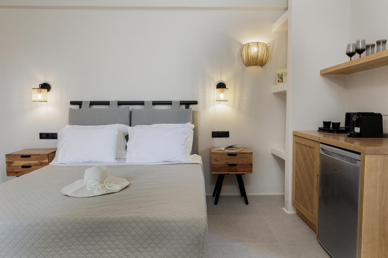 Aesthete Suites Agia Anna  Extérieur photo