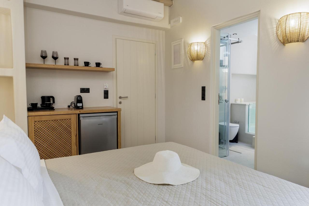 Aesthete Suites Agia Anna  Extérieur photo