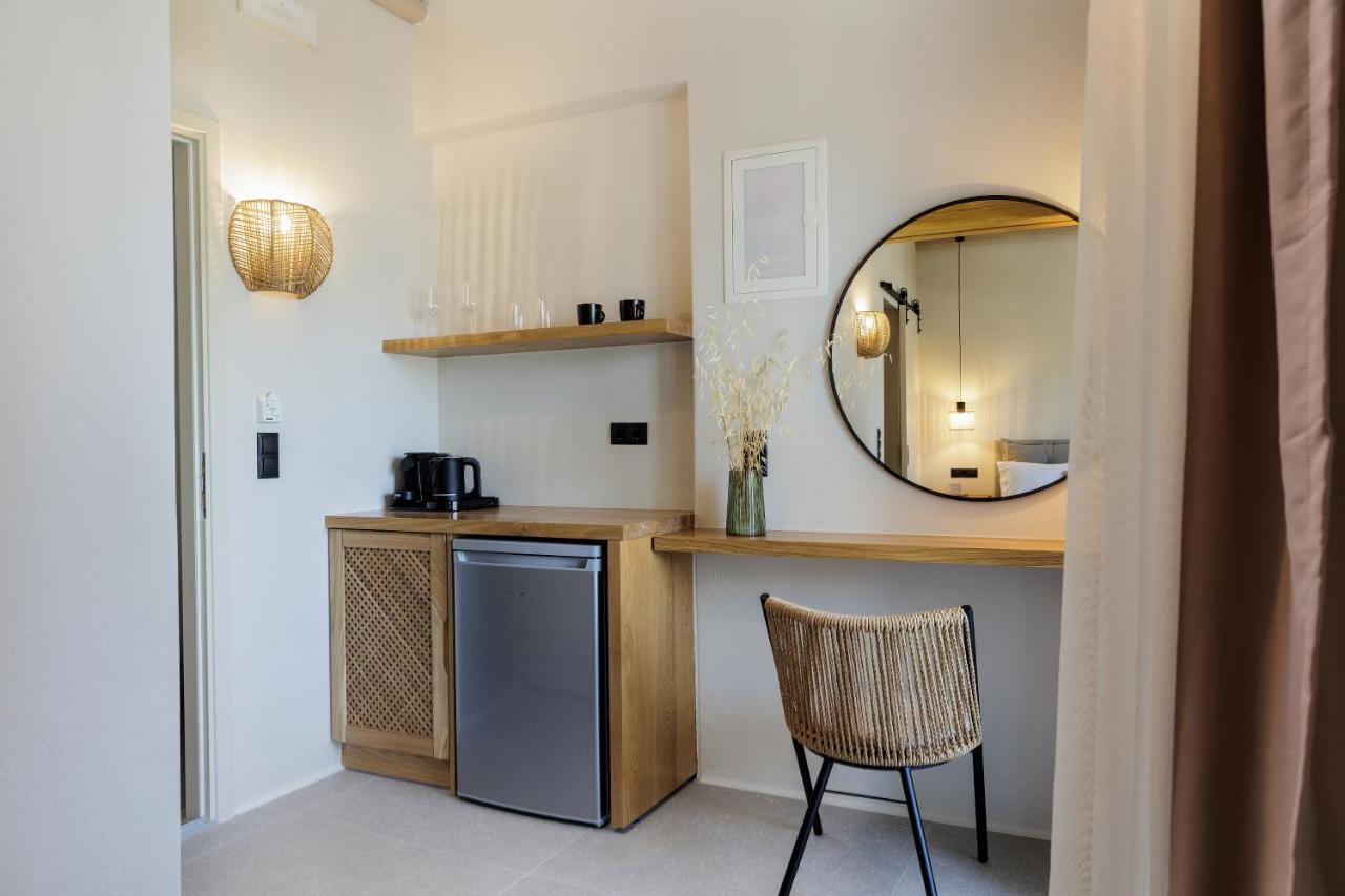 Aesthete Suites Agia Anna  Extérieur photo
